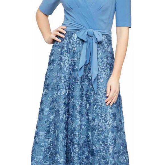 NEW ALEX EVENINGS tea length dress in brush peri